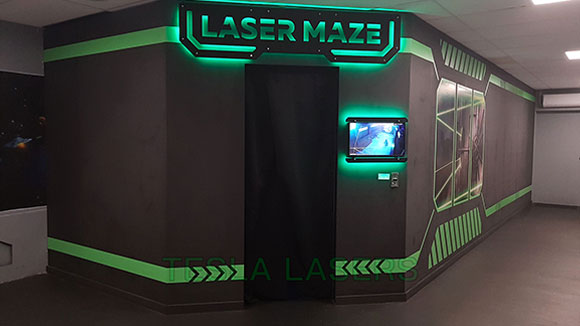 Mons Laser Maze